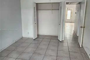 339 Southampton B, West Palm Beach, FL 33417 - Photo 7