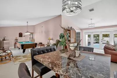 15280 SW 153rd St, Miami, FL 33187 - Photo 13