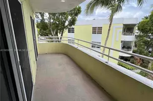 10785 SW 108th Ave, Miami, FL 33176 - Photo 19
