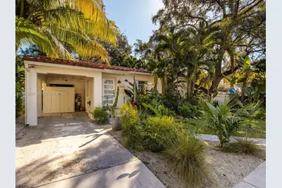 1009 NW 11th Ct, Miami, FL 33136 - Photo 7