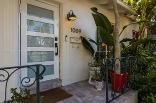 1009 NW 11th Ct, Miami, FL 33136 - Photo 11