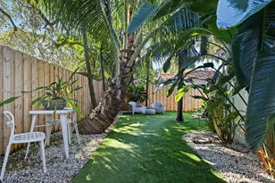 1009 NW 11th Ct, Miami, FL 33136 - Photo 35