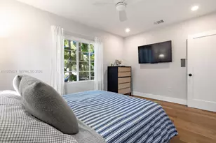 1009 NW 11th Ct, Miami, FL 33136 - Photo 23