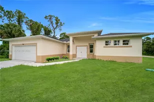 933 Anthony St E, Lehigh Acres, FL 33974 - Photo 1