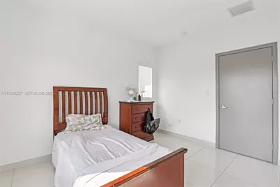 1191 NW 1st St, Florida City, FL 33034 - Photo 27