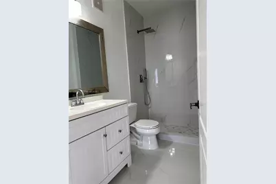 7090 NW 177th St #100-9, Hialeah, FL 33015 - Photo 7