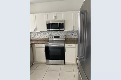 7090 NW 177th St #100-9, Hialeah, FL 33015 - Photo 5