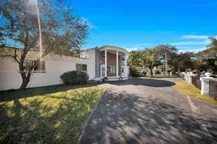 520 Morningside Dr, Miami Springs, FL 33166 - Photo 5
