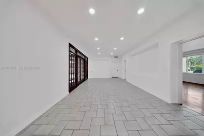 520 Morningside Dr, Miami Springs, FL 33166 - Photo 21