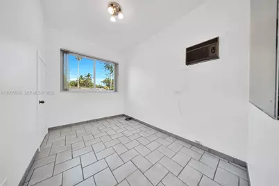 520 Morningside Dr, Miami Springs, FL 33166 - Photo 35