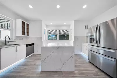 520 Morningside Dr, Miami Springs, FL 33166 - Photo 29