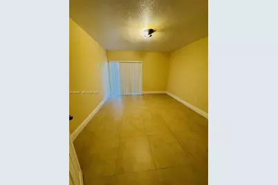 1950 W 54th St #302, Hialeah, FL 33012 - Photo 11