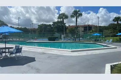 7051 Environ Blvd #332, Lauderhill, FL 33319 - Photo 15