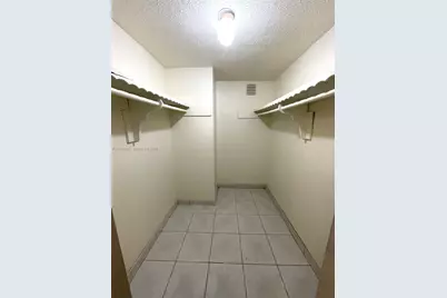 4191 NW 41st St #418, Lauderdale Lakes, FL 33319 - Photo 5