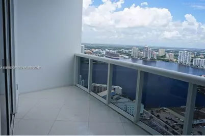 18101 Collins Ave #5503, Sunny Isles Beach, FL 33160 - Photo 17
