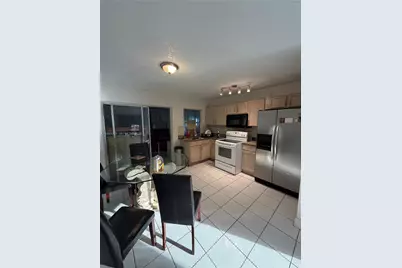 7004 NW 67th Ave, Tamarac, FL 33321 - Photo 9