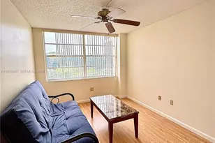 1100 St Charles Pl, Pembroke Pines, FL 33026 - Photo 25