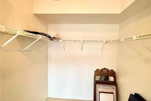 1100 St Charles Pl, Pembroke Pines, FL 33026 - Photo 23