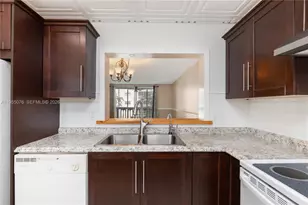 301 NE 14th Ave, Hallandale Beach, FL 33009 - Photo 29