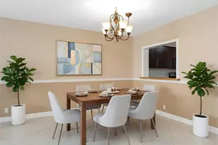 301 NE 14th Ave, Hallandale Beach, FL 33009 - Photo 3