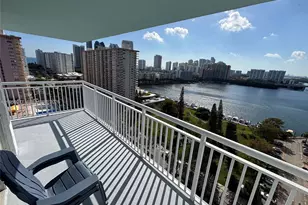 301 174th St, Sunny Isles Beach, FL 33160 - Photo 1