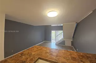 8600 SW 109th Ave, Miami, FL 33173 - Photo 5