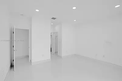 7952 NW 198th St, Hialeah, FL 33015 - Photo 27