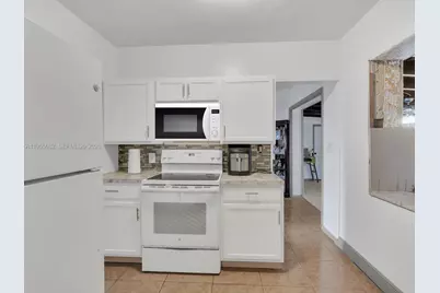 265 NW 188th St, Miami Gardens, FL 33169 - Photo 11
