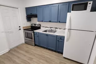 2729 NW 47th St, Miami, FL 33142 - Photo 11