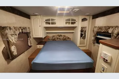 2729 NW 47th St, Miami, FL 33142 - Photo 33