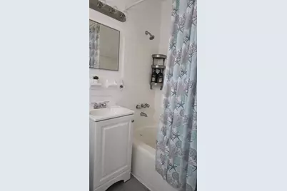 2729 NW 47th St, Miami, FL 33142 - Photo 21