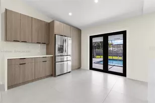 8010 SW 188th St, Cutler Bay, FL 33157 - Photo 15