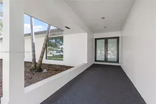 8010 SW 188th St, Cutler Bay, FL 33157 - Photo 5