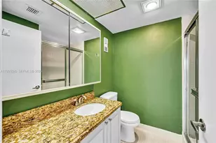 20281 E Country Club Dr, Aventura, FL 33180 - Photo 33