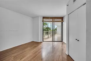 20281 E Country Club Dr, Aventura, FL 33180 - Photo 35