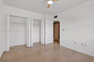 491 Ives Dairy Rd, Miami, FL 33179 - Photo 15