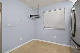 491 Ives Dairy Rd, Miami, FL 33179 - Photo 13