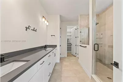 8123 NW 78th St, Tamarac, FL 33321 - Photo 5