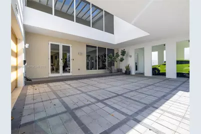 7451 NW 103rd Ct, Doral, FL 33178 - Photo 7