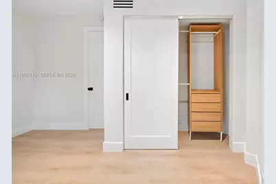 1111 Crandon Blvd #B103, Key Biscayne, FL 33149 - Photo 13