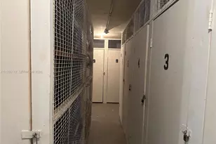 3800 S Ocean Dr, Hollywood, FL 33019 - Photo 37