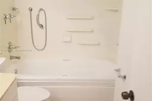 2621 Village Blvd, West Palm Beach, FL 33409 - Photo 15