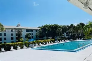 2621 Village Blvd, West Palm Beach, FL 33409 - Photo 19