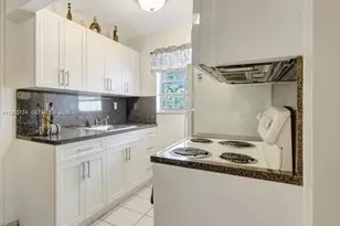 2145 Pierce St, Hollywood, FL 33020 - Photo 13