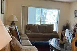 5860 NW 44th St, Lauderhill, FL 33319 - Photo 13