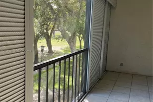 5860 NW 44th St, Lauderhill, FL 33319 - Photo 5