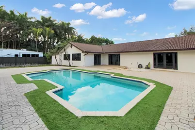 18280 SW 202nd St, Miami, FL 33187 - Photo 39