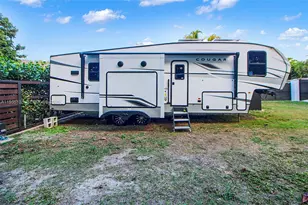 18280 SW 202nd St, Miami, FL 33187 - Photo 53