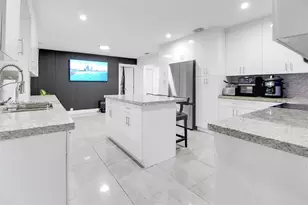 18280 SW 202nd St, Miami, FL 33187 - Photo 19