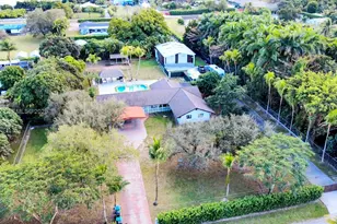 18280 SW 202nd St, Miami, FL 33187 - Photo 1